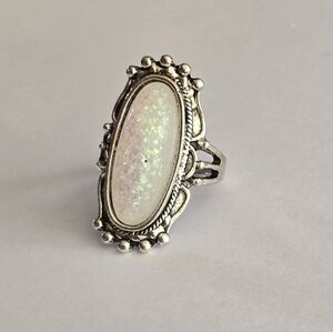 MOONSTONE SILVER NEW SIZE 9 STAINLESS STEEL FOREVER WEAR SILVER RING